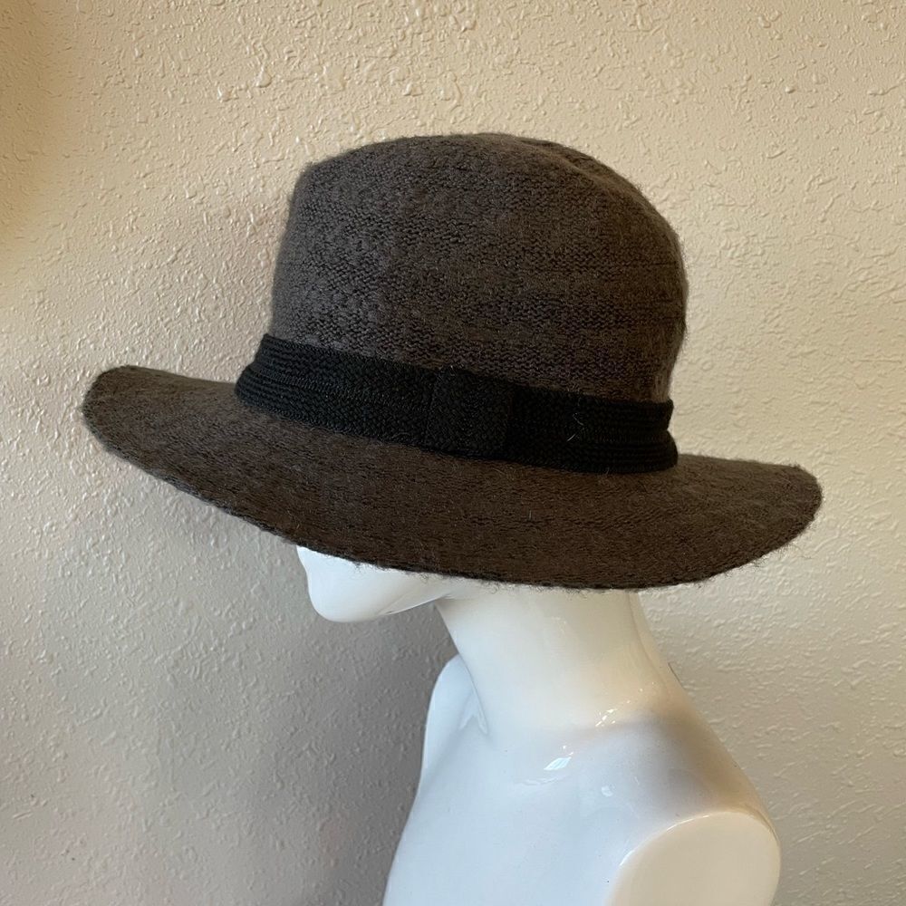 BP Floppy Gray Hat EUC - Picture 2 of 8